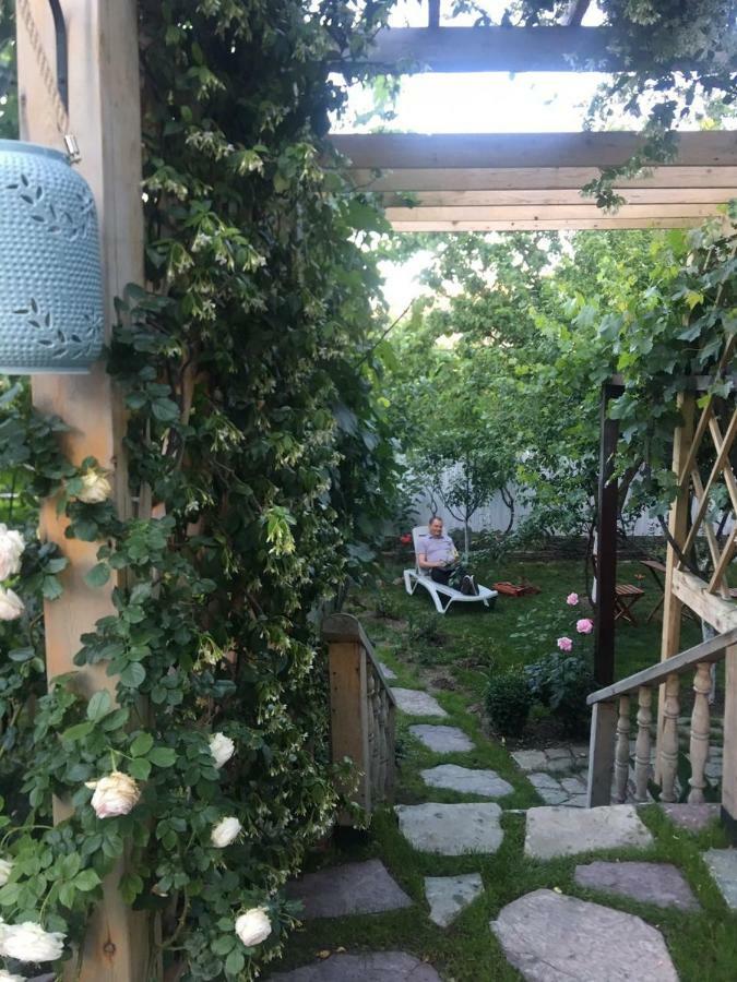 My Garden 호텔 트빌리시 외부 사진